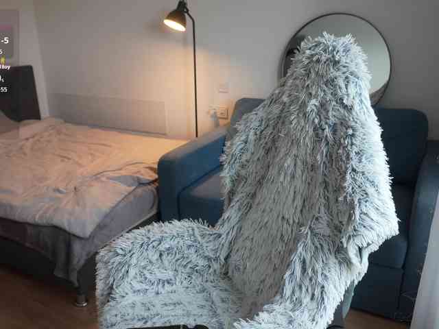 KristinaMedow webcam