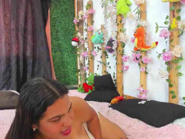 nathalia-correa nathalia-correa