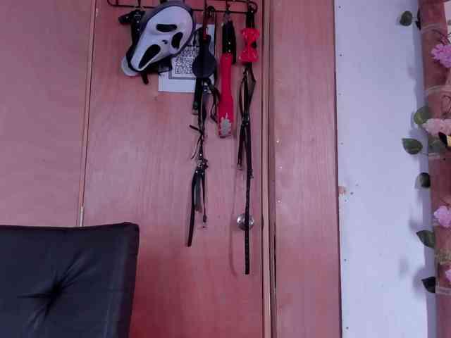 nathalia-correa Live Webcam on BongaCams