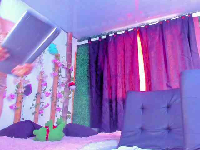 nathalia-correa webcam