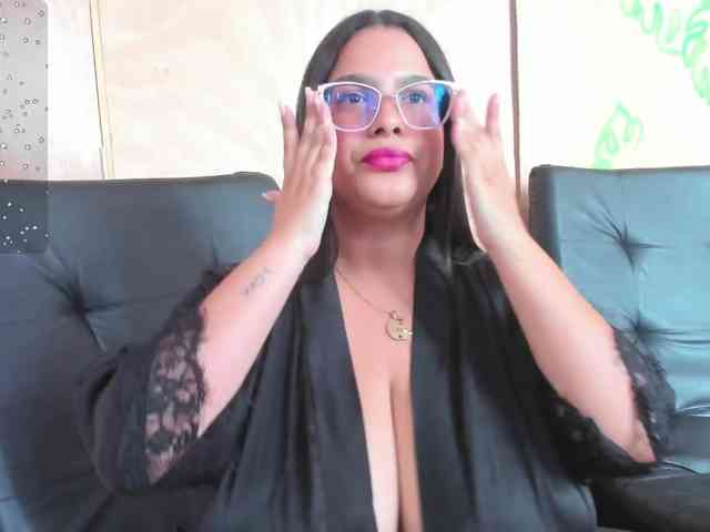 nathalia-correa nathalia-correa