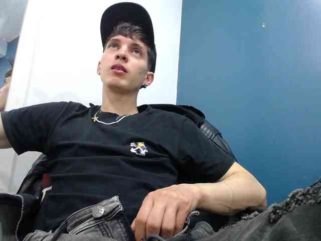 Jheampiero Jheampiero