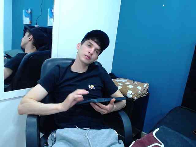 Jheampiero Jheampiero