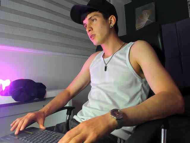 Jheampiero Jheampiero