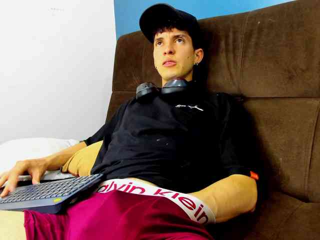 Jheampiero Jheampiero