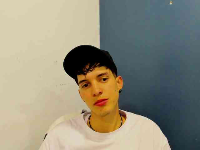 Jheampiero Jheampiero