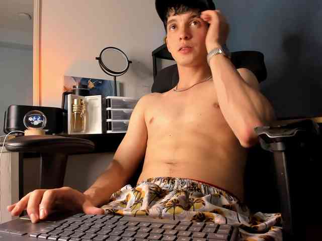 Jheampiero Jheampiero