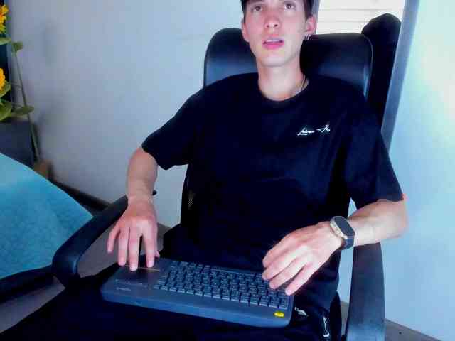 Jheampiero Jheampiero