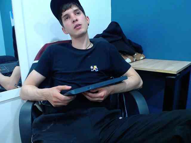 Jheampiero Jheampiero