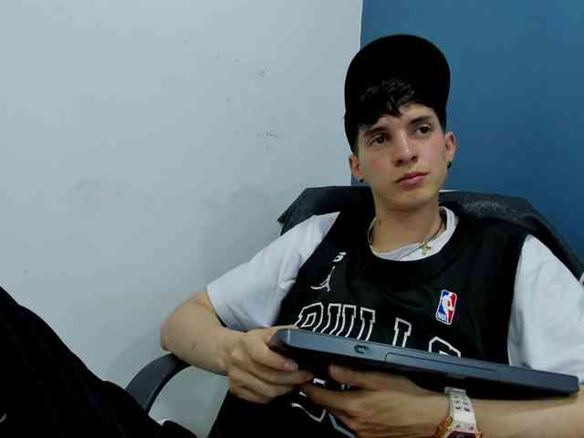 Jheampiero Jheampiero