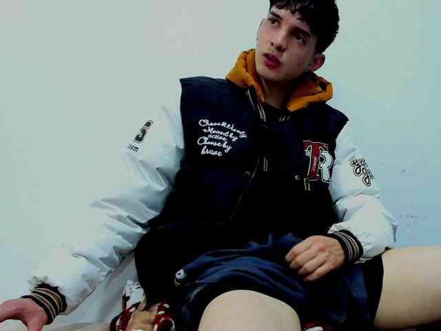 Jheampiero Jheampiero