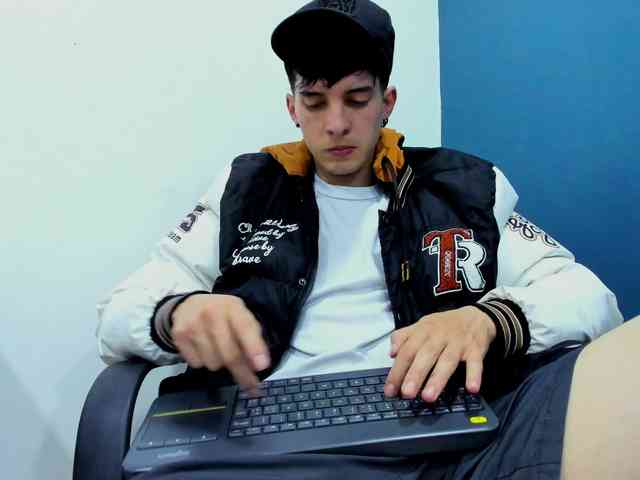 Jheampiero Jheampiero