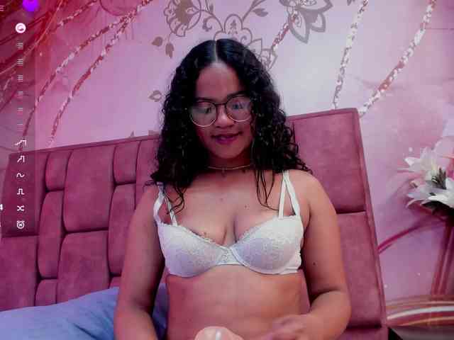 emma-arias webcam