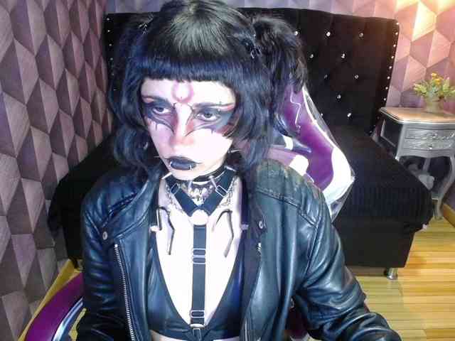 CountessBathory webcam