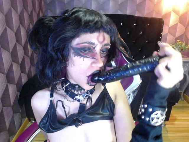 CountessBathory webcam