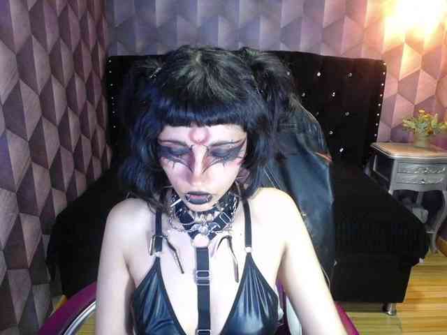 CountessBathory webcam