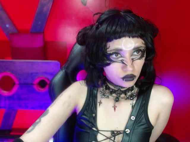 CountessBathory webcam