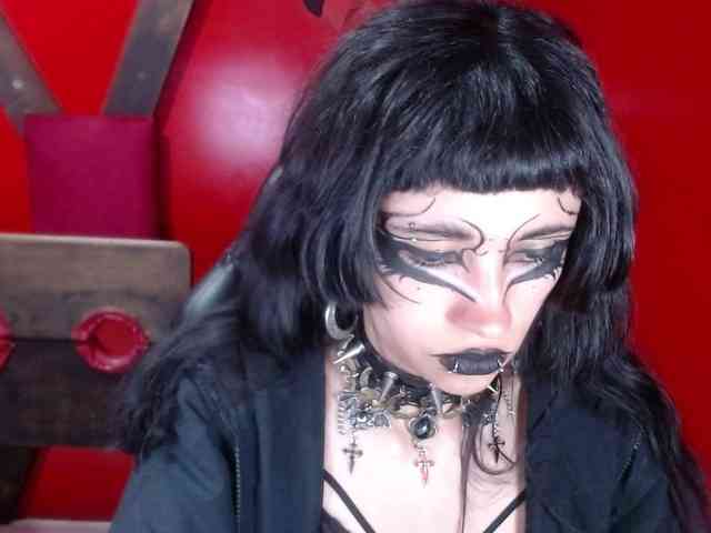 adult cam show Bathoryariax