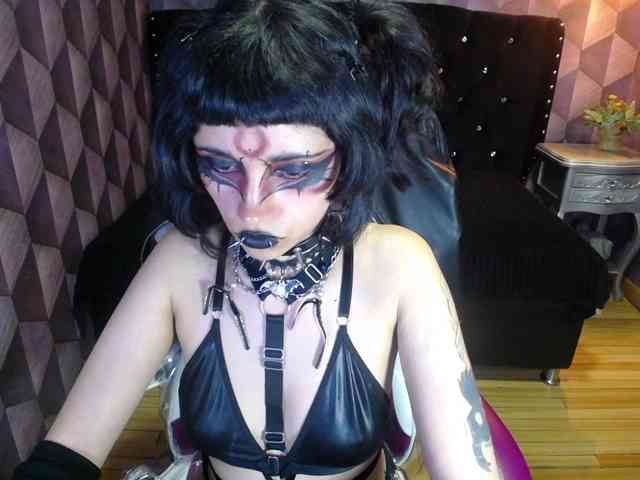 CountessBathory webcam