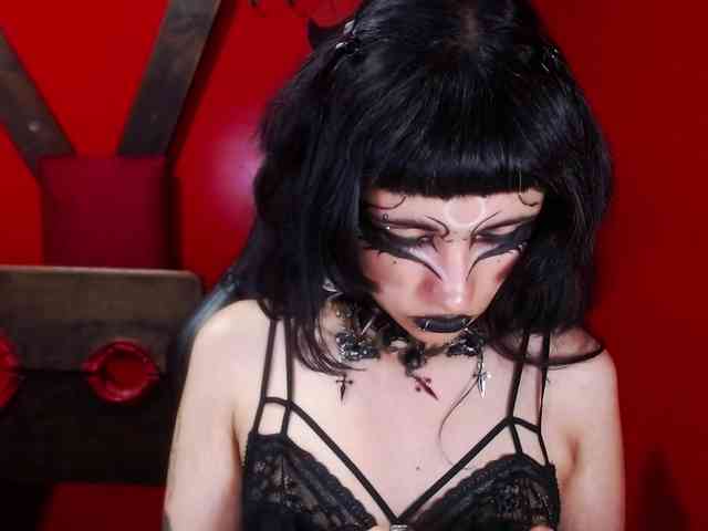 CountessBathory webcam