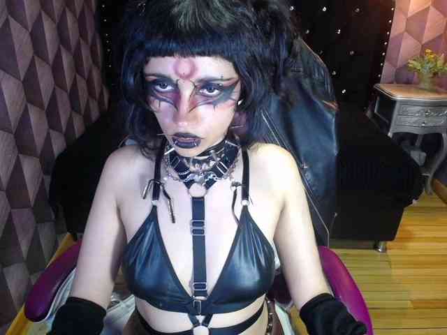 CountessBathory webcam