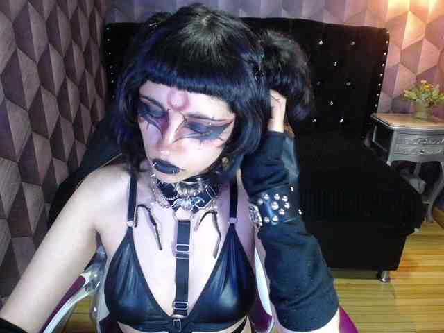 CountessBathory webcam