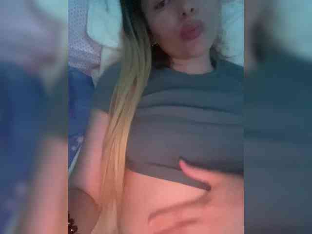 Malaya2025 Live Webcam on BongaCams