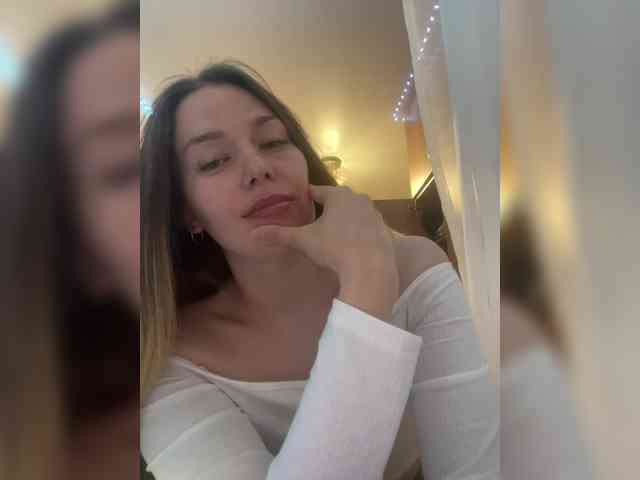 Malaya2025 Live Webcam on BongaCams