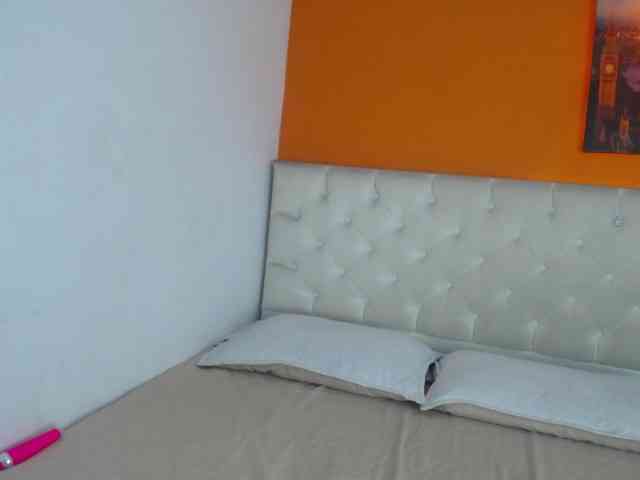 MartinaPearl webcam