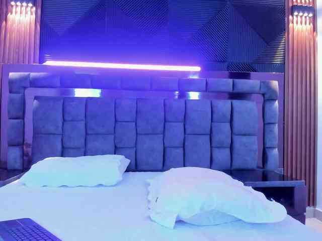 tiffany-rouge webcam