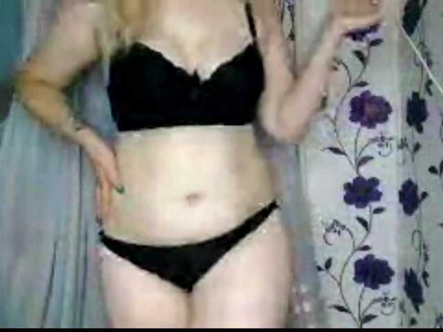 NicoleAniston19 webcam