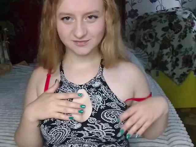NicoleAniston19 webcam