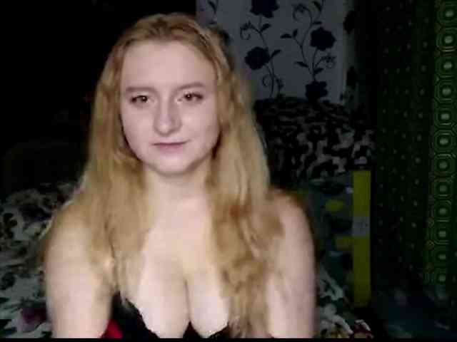 NicoleAniston19 webcam