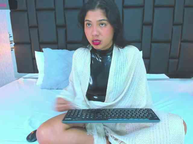 lunawildvc webcam