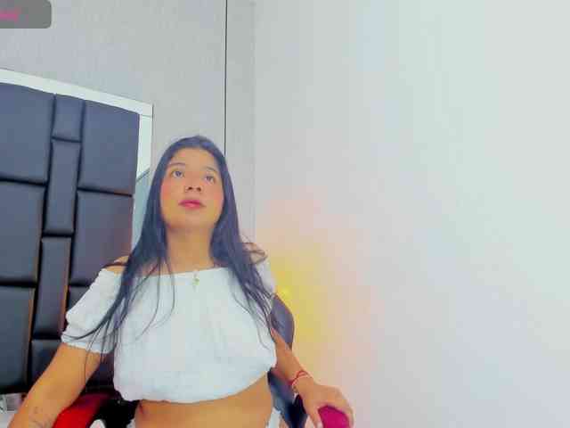 lunawildvc webcam