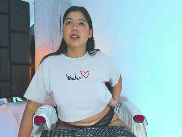 lunawildvc webcam
