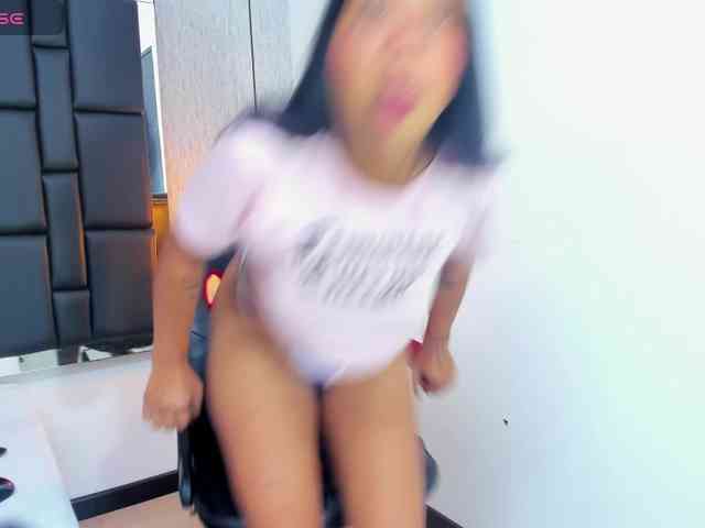 lunawildvc webcam