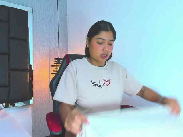 lunawildvc webcam