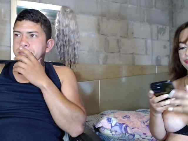 Couplefantasy30 webcam