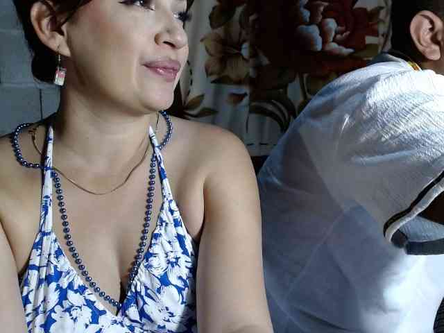 Couplefantasy30 webcam