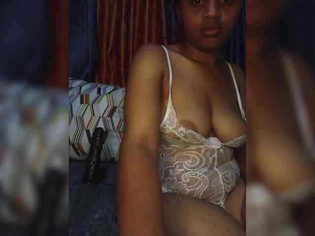 sexybonitaaa webcam