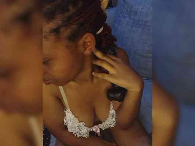 sexybonitaaa webcam