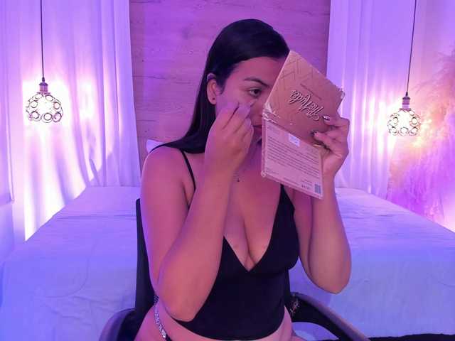 Artemisa1's BongaCams show and profile