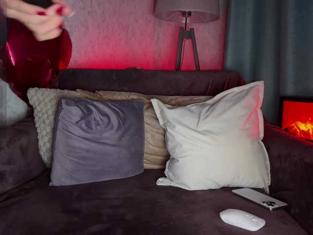 PinkFoxya's BongaCams profile