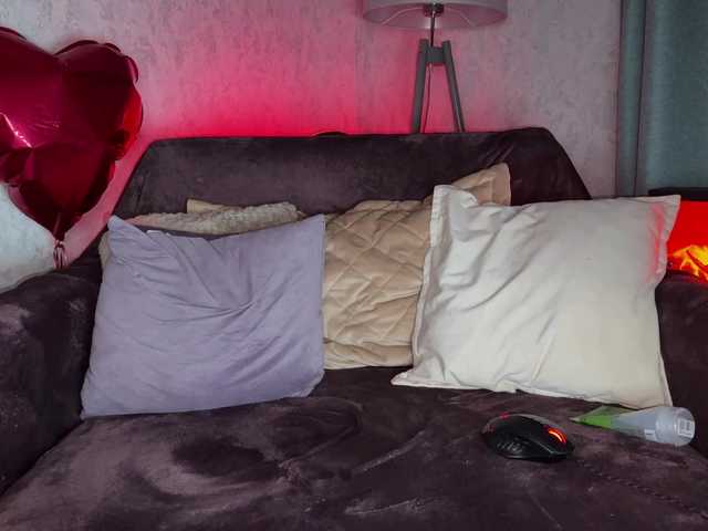 go to chat with PinkFoxya