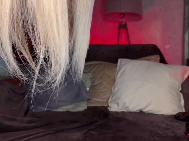 go to chat with PinkFoxya