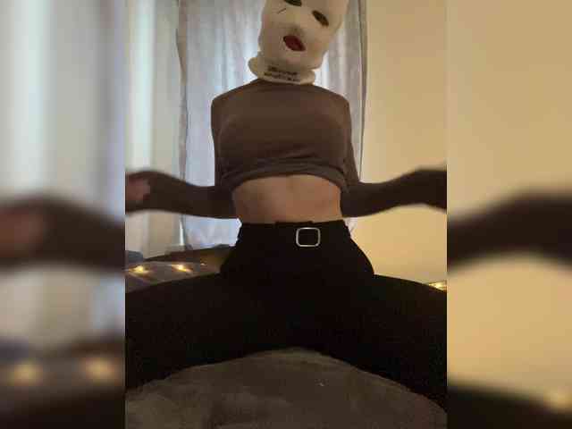 PinkFoxya