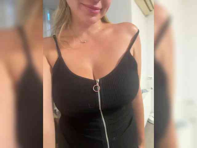 online nude chatroom Ronnette