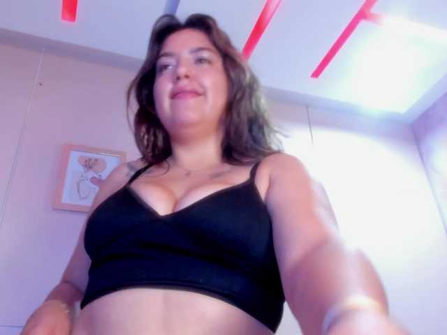 Scarlettvance on BongaCams 