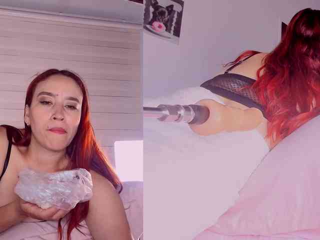 EroticAriel webcam